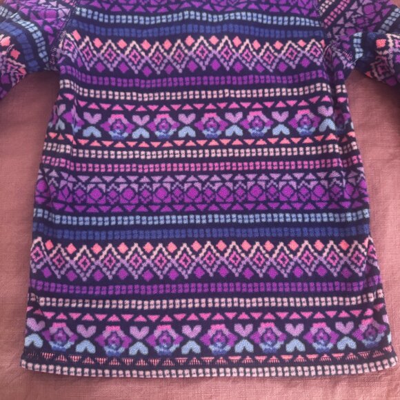 OshKosh Girls Fleece Pullover - Picture 4 of 6